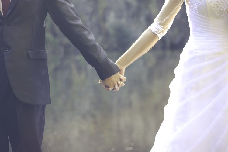 marriage-1698593_1920_S.jpg