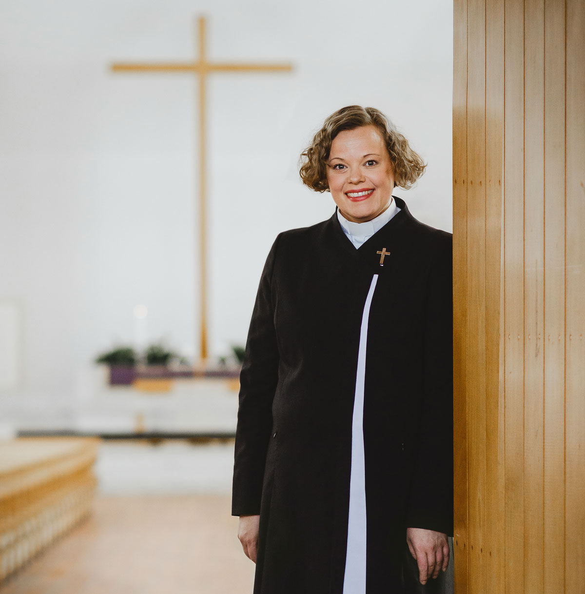Seinäjoen alueseurakunnan uusi johtava kappalainen Minna Lainimo toivoo, että seurakuntalaiset innostuvat p...